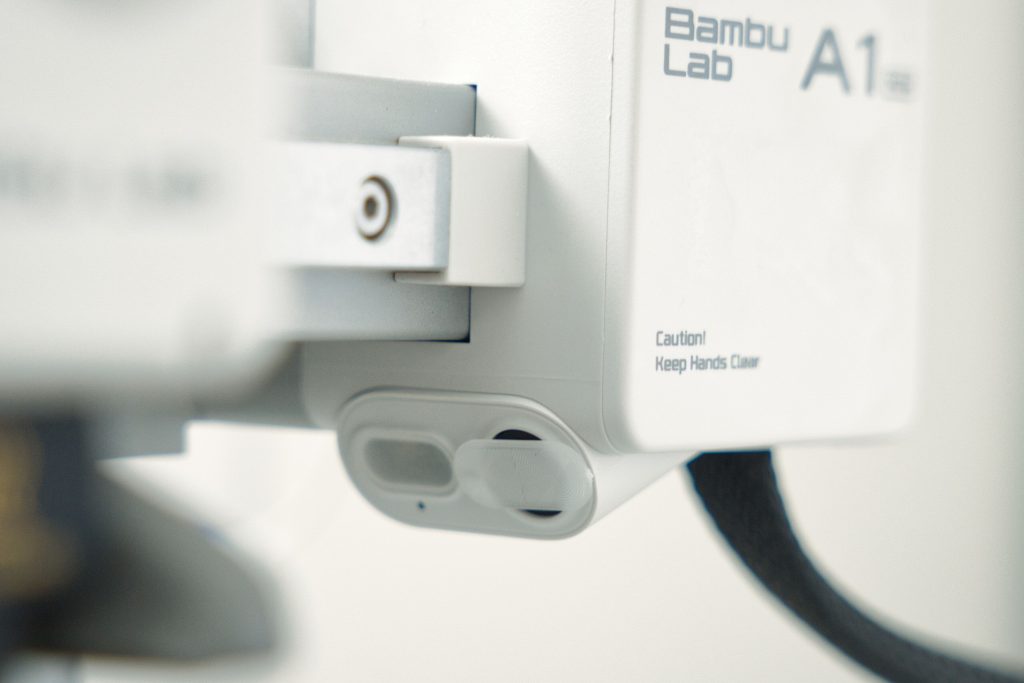 A1 miniのカメラレンズカバー